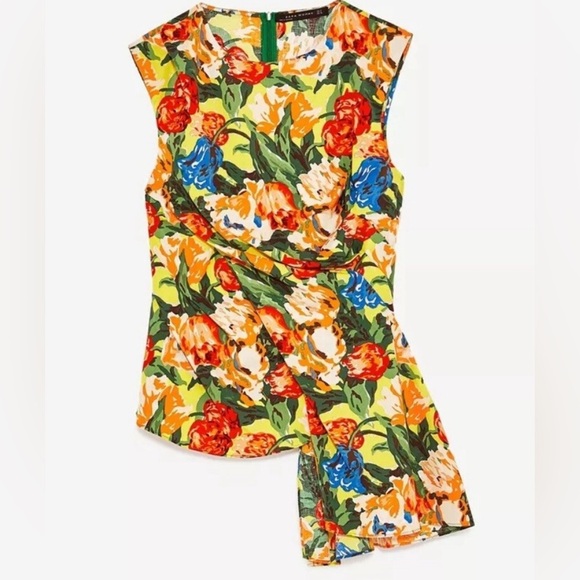 Zara Floral Asymmetrical Top - Picture 1 of 3